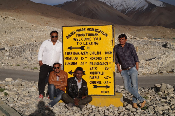 Magical Ladakh Tour with Kashmir